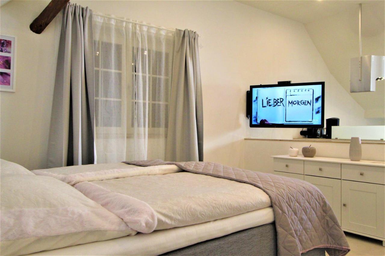 Wunderschoene Ferienwohnung Bruchhausen (Neuwied) Quarto foto